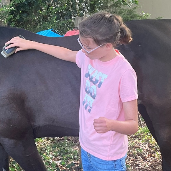 Meet your Posher, Joanie - Picture 5 of 16